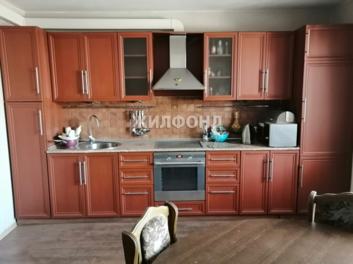 2-комн квартира Звёздная, 42