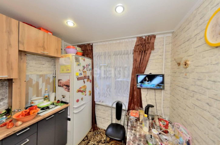 2-комн квартира улица Свердлова