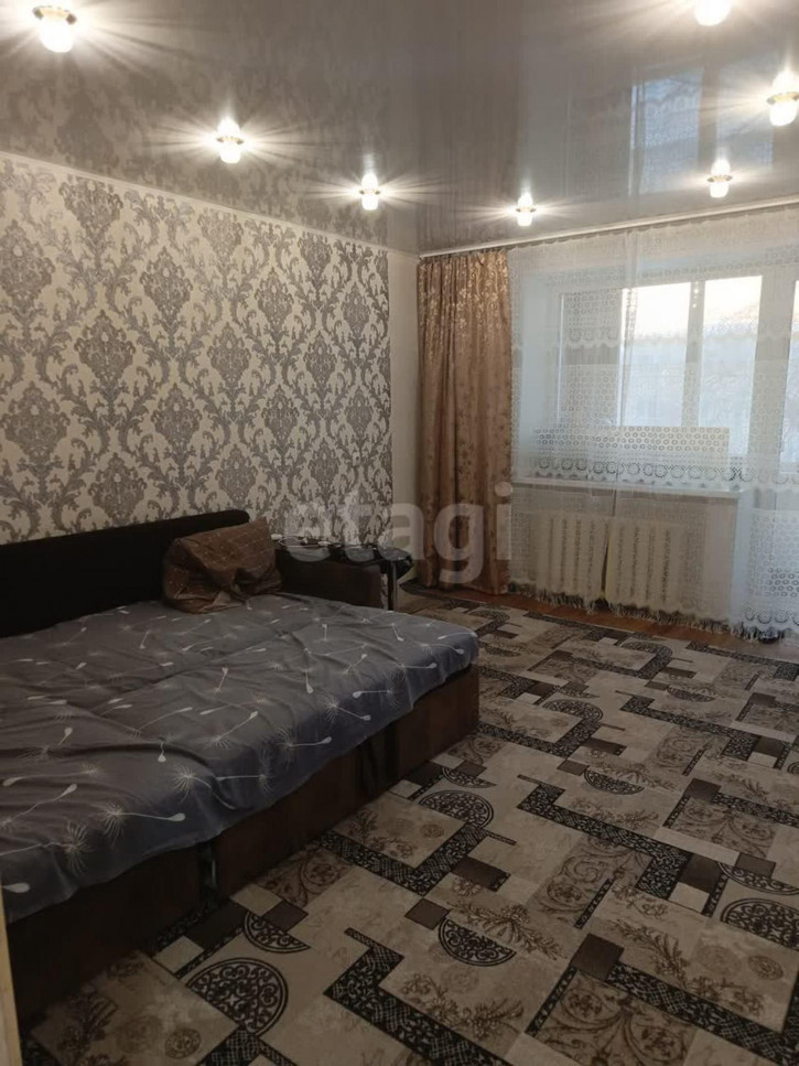 2-комн квартира проспект Автозаводцев