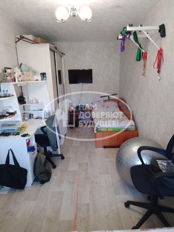 2-комн квартира улица Мира, 7