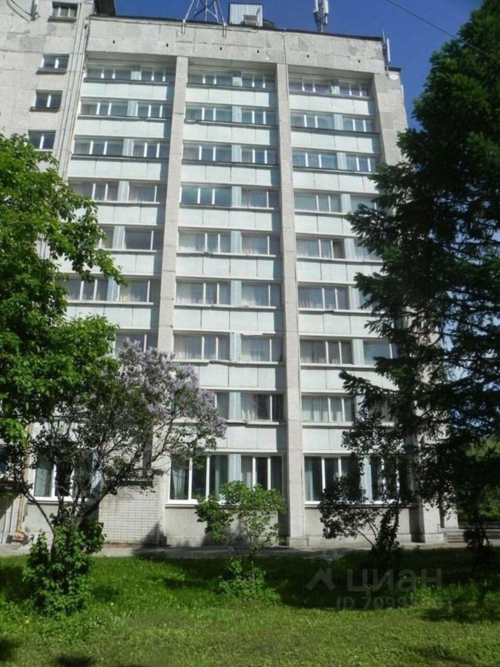 Отдельное здание улица Вятская Набережная, 2,  д. 2