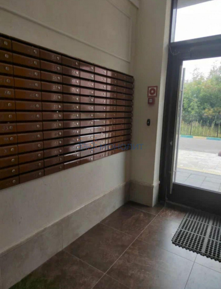 3-комн квартира Менделеева ул, 8