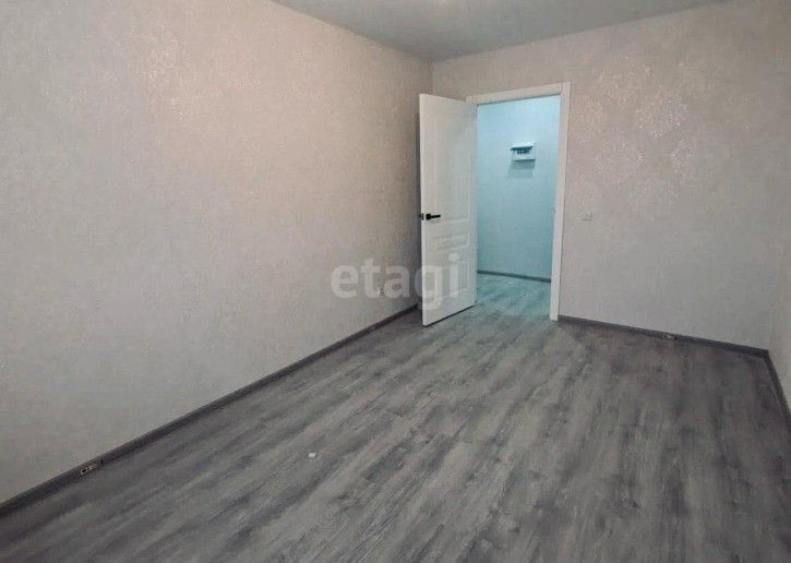 2-комн квартира Лазаревская, 2