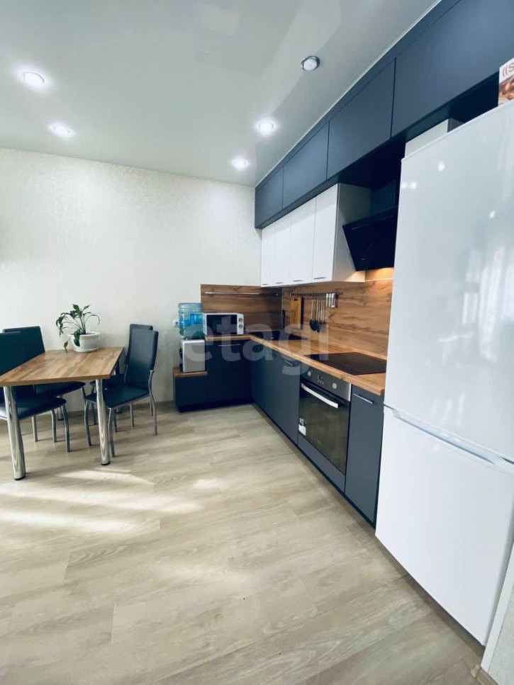2-комн квартира Космонавтов проспект, 108Г