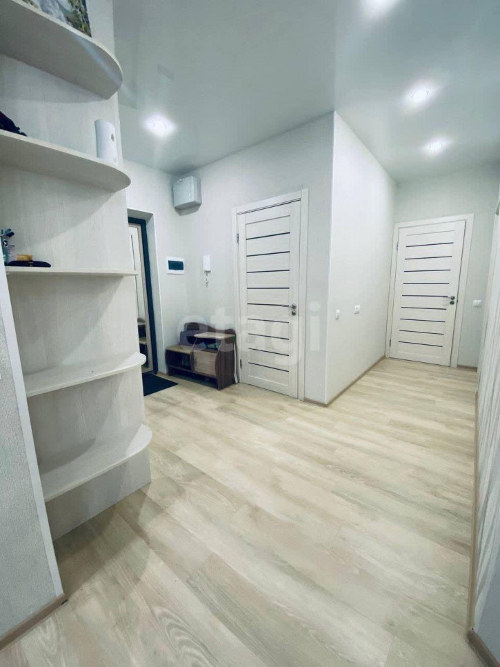 2-комн квартира Космонавтов проспект, 108Г