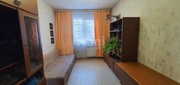 3-комн квартира Расточная, 13