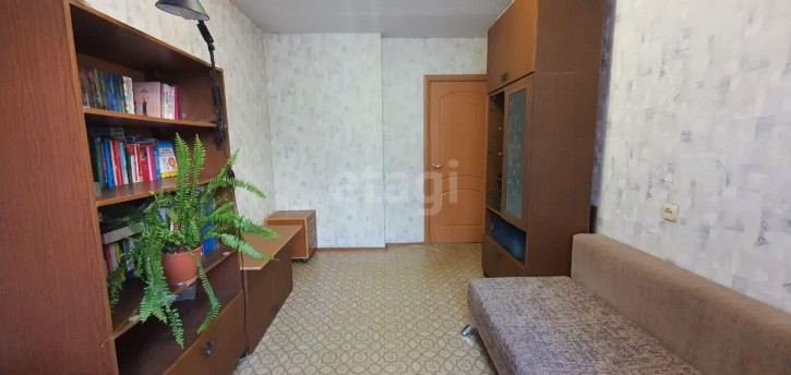3-комн квартира Расточная, 13