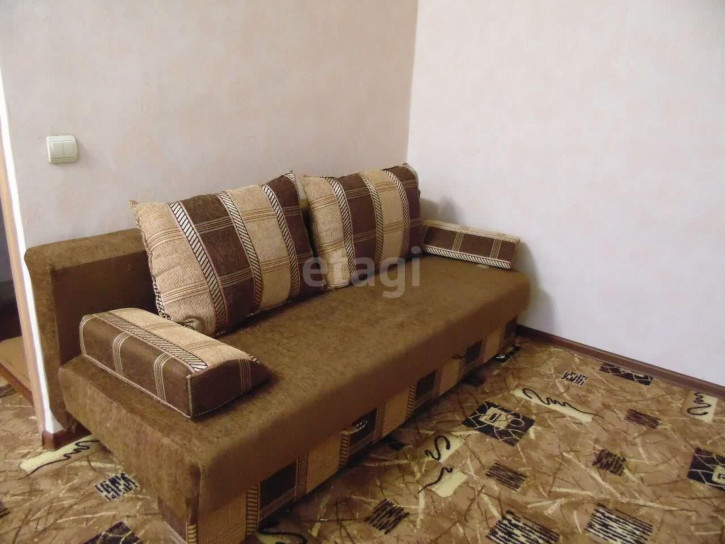 3-комн квартира Ленина проспект, 52 к 4