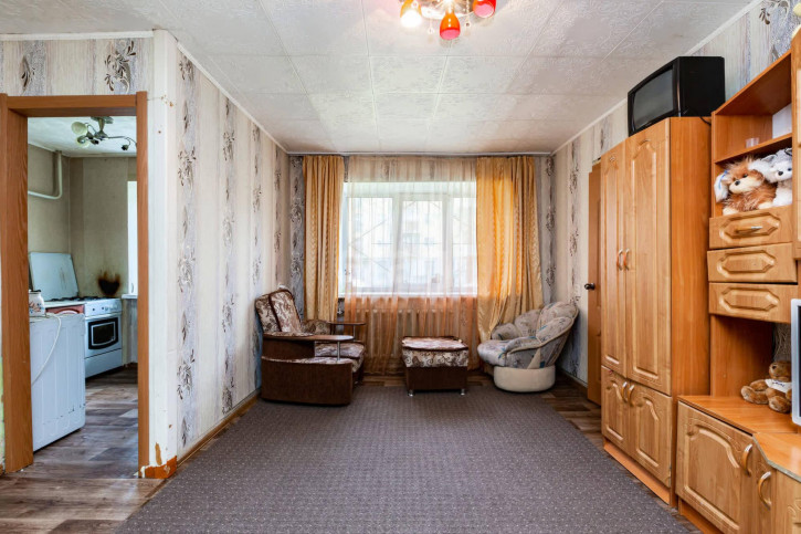 2-комн квартира Победы, 12