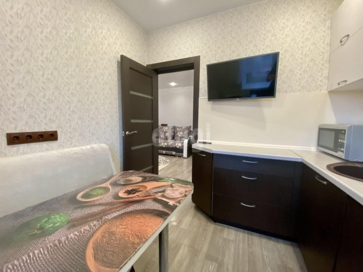 2-комн квартира Энергетиков, 6