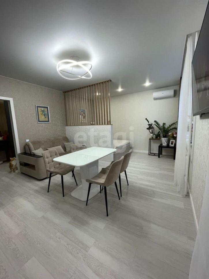 2-комн квартира Тимофея Чаркова, 81/2
