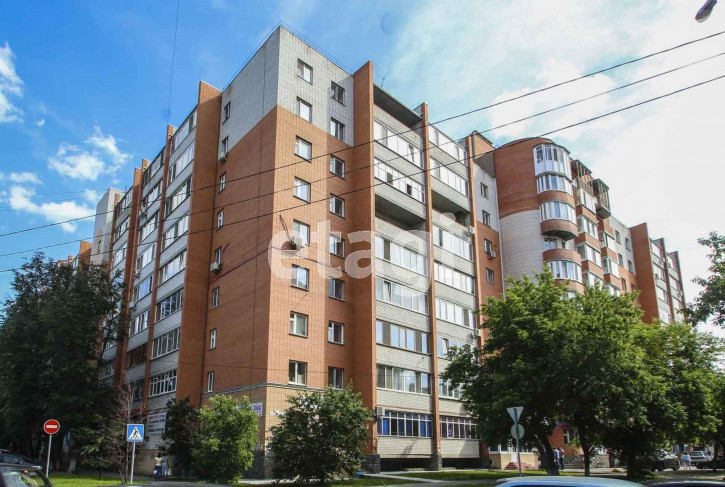 2-комн квартира Максима Горького, 3