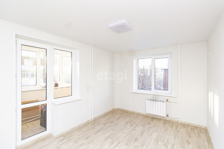 2-комн квартира Немцова, 50