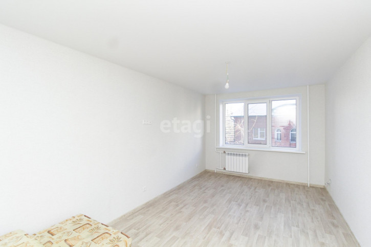 2-комн квартира Немцова, 50