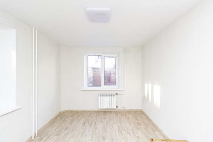 2-комн квартира Немцова, 50
