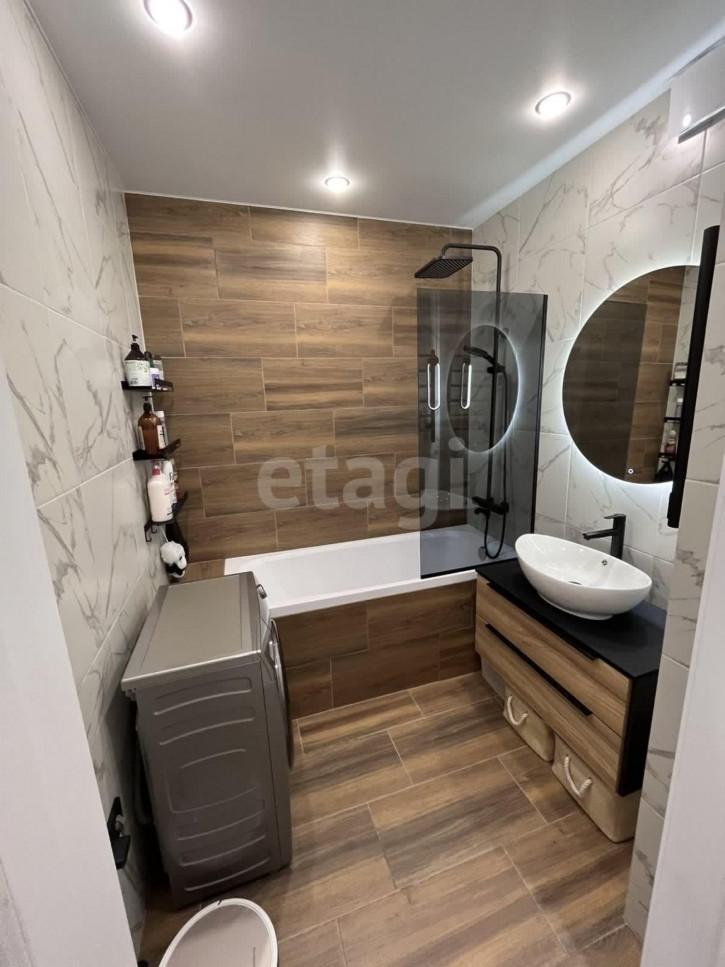 3-комн квартира Федора Достоевского, 22