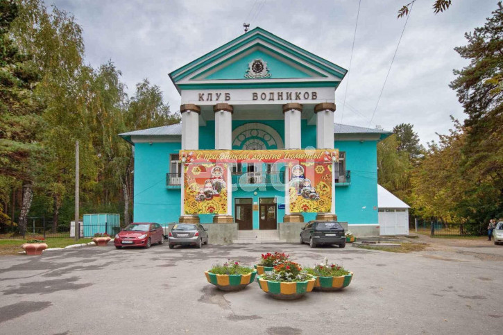 2-комн квартира Пражская (Строителей), 49/2