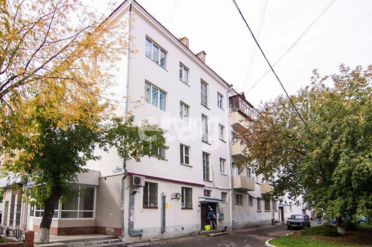 2-комн квартира Мельникайте, 96
