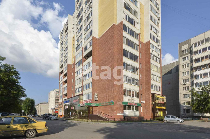 3-комн квартира Московский тракт, 127