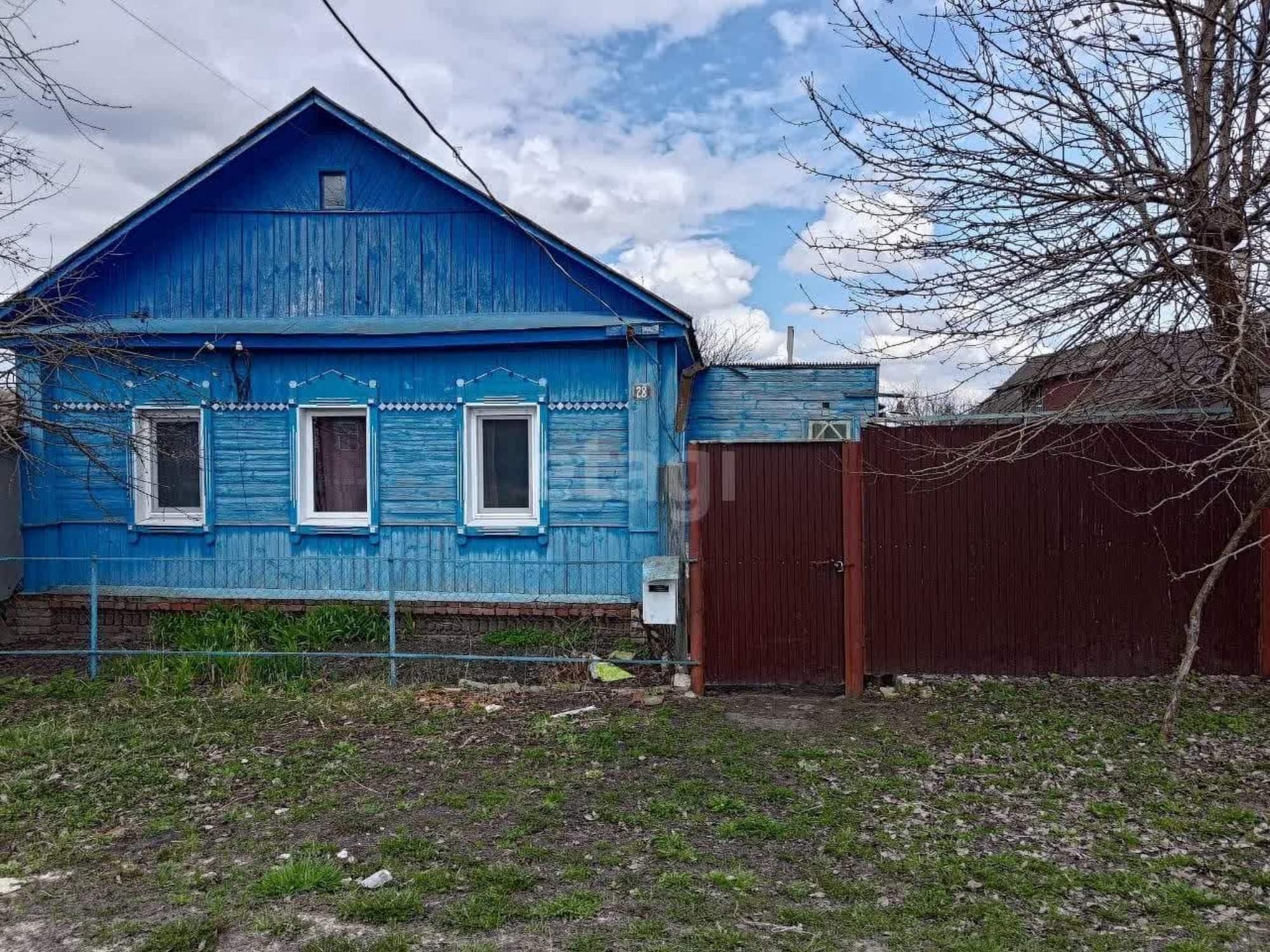 Купить дачу, дом, коттедж за 1 560 000 рублей на площадь Октябрьской Революции