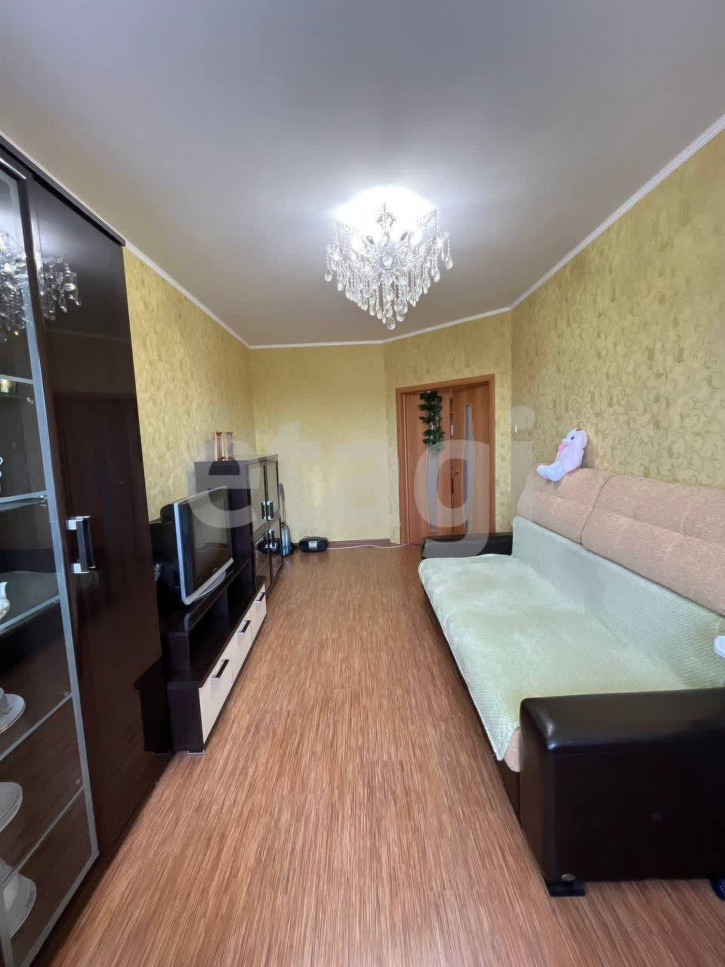 2-комн квартира улица 9 Января