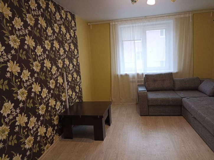 2-комн квартира Евгения Золотухина улица, 21