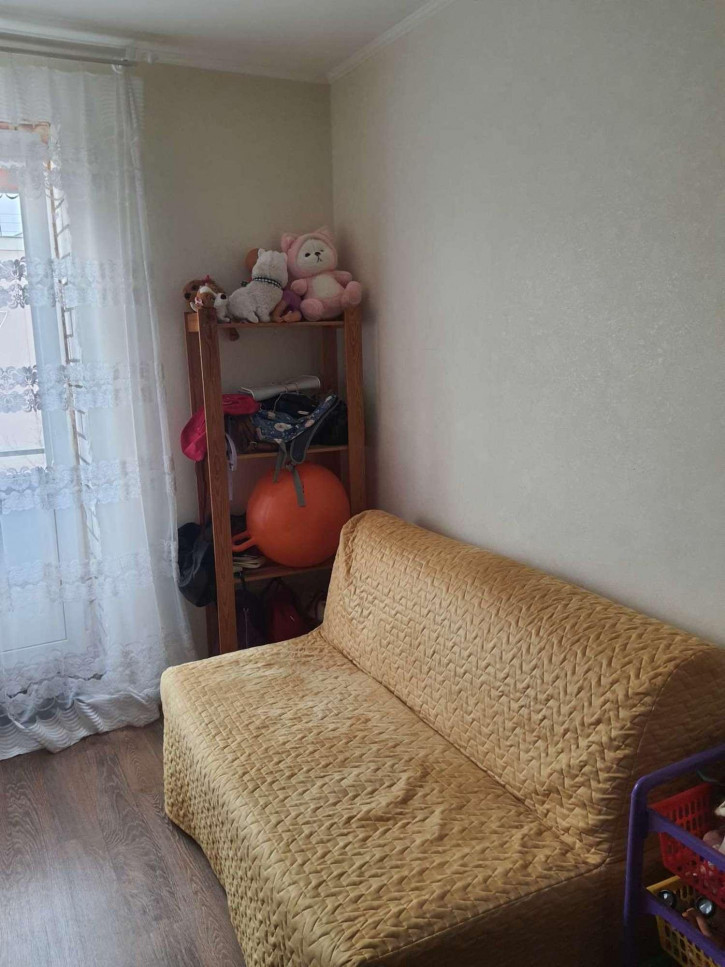 2-комн квартира Виталия Жалнина улица, 14