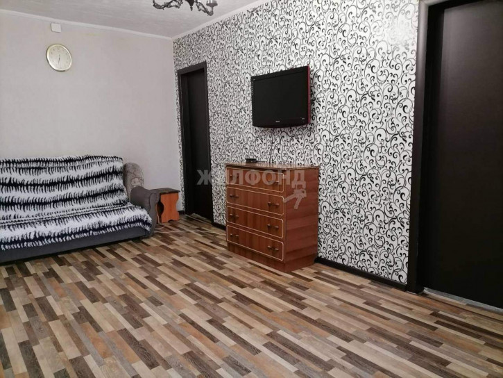 2-комн квартира Кочетова улица, д.108
