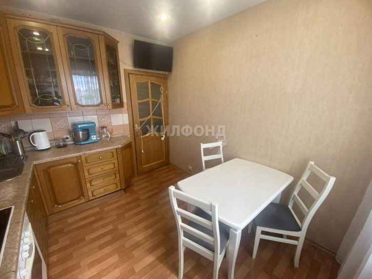 2-комн квартира 9-й микрорайон, д.8