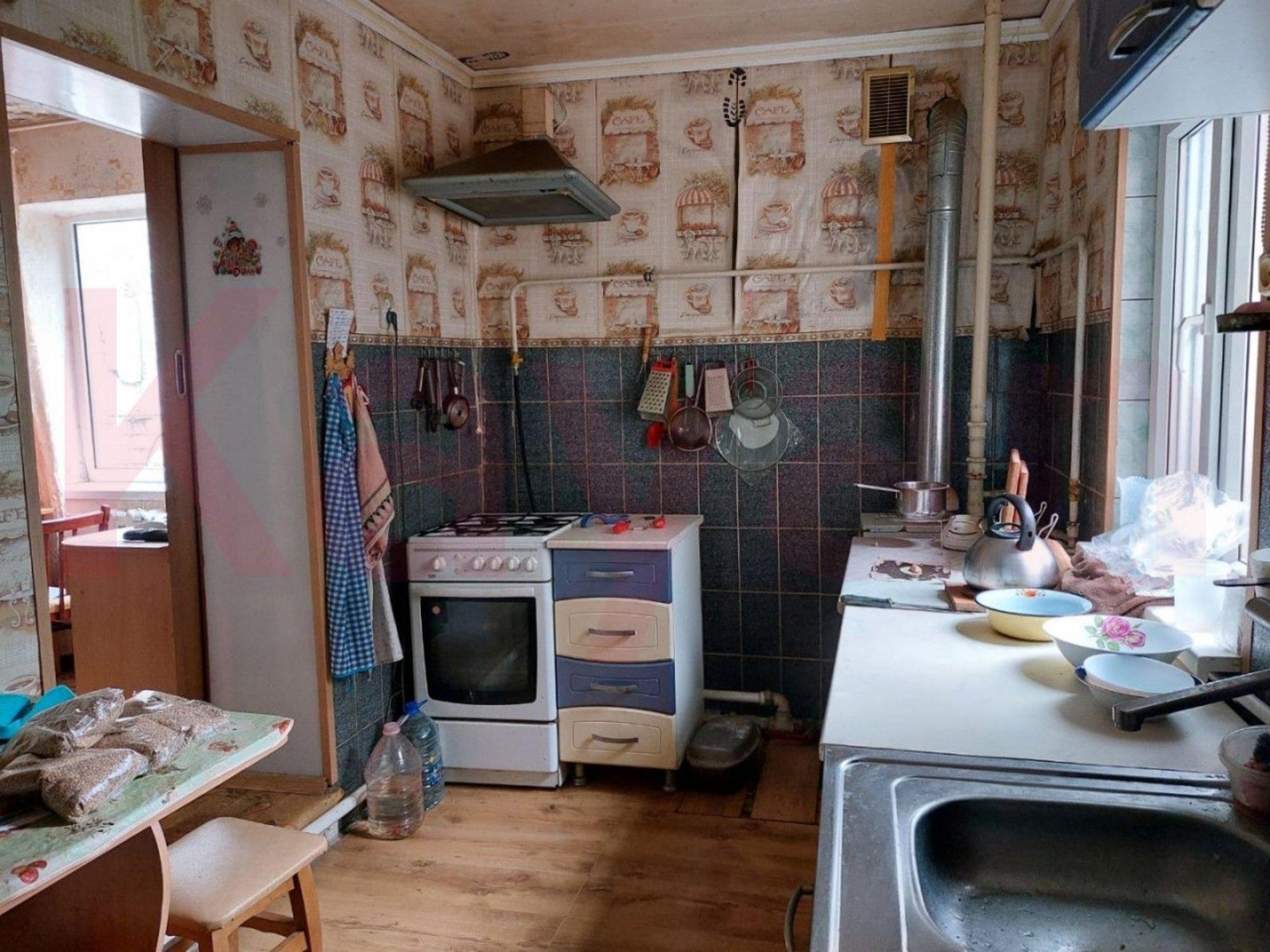 Купить дачу, дом, коттедж за 2 200 000 рублей на Гольмана пер.