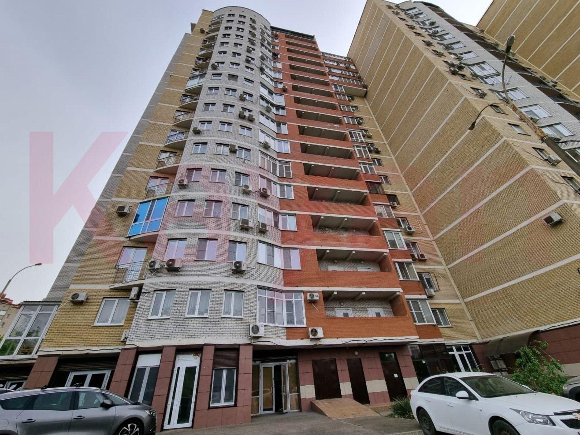 Купить офис, помещение под офис за 10 700 000 рублей на Ставропольская ул.