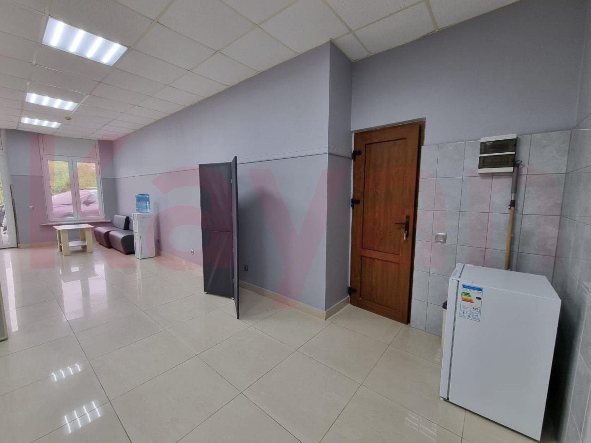 Купить офис, помещение под офис за 10 700 000 рублей на Ставропольская ул.