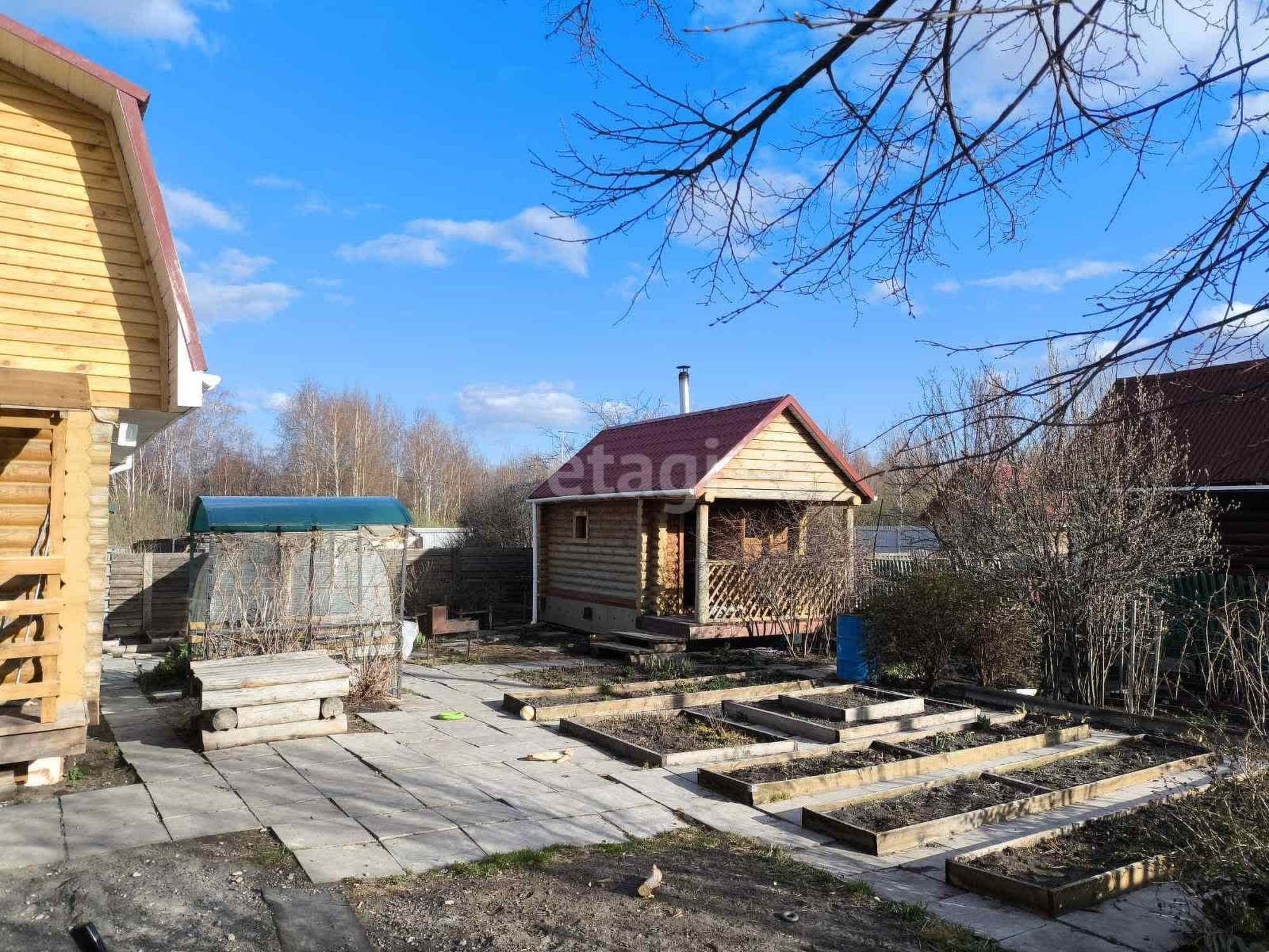 Купить дачу, дом, коттедж за 4 900 000 рублей на Луговая,
