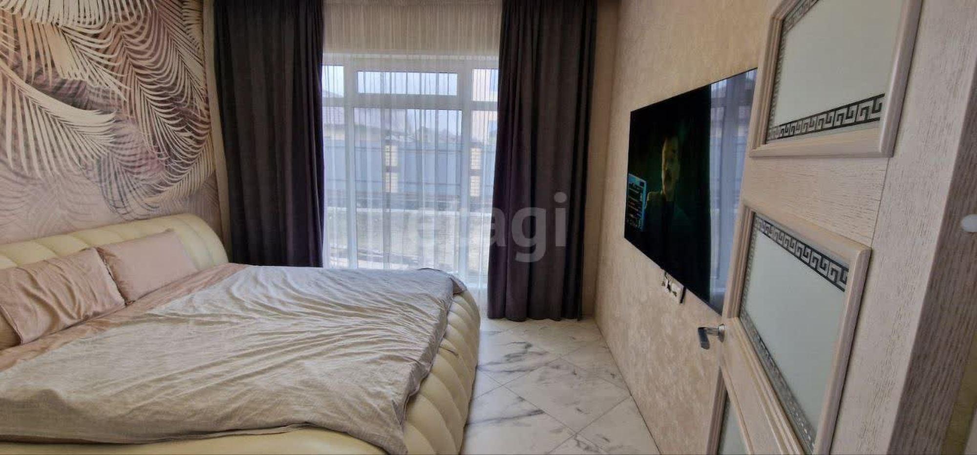 Купить дачу, дом, коттедж за 16 250 000 рублей на Бахчисарайский пр., 2