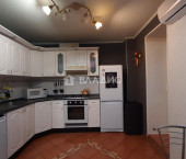 3-комн, 56.6кв м, этаж 2/5 Транспортная улица