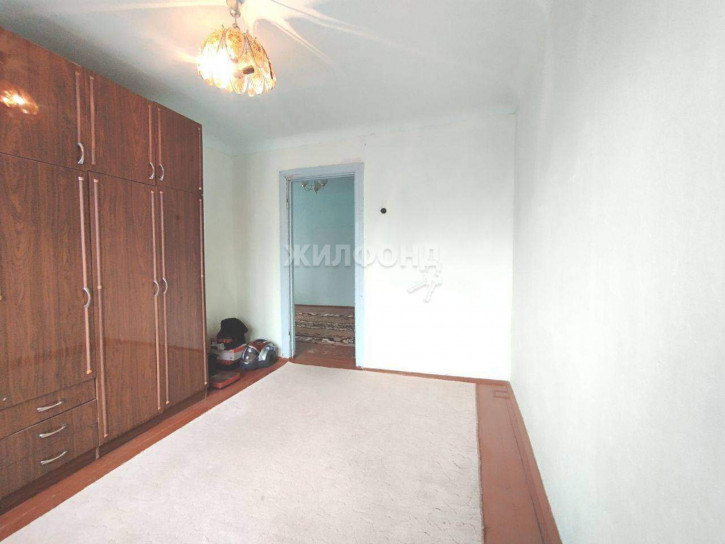 4-комн квартира Мира улица, д.33