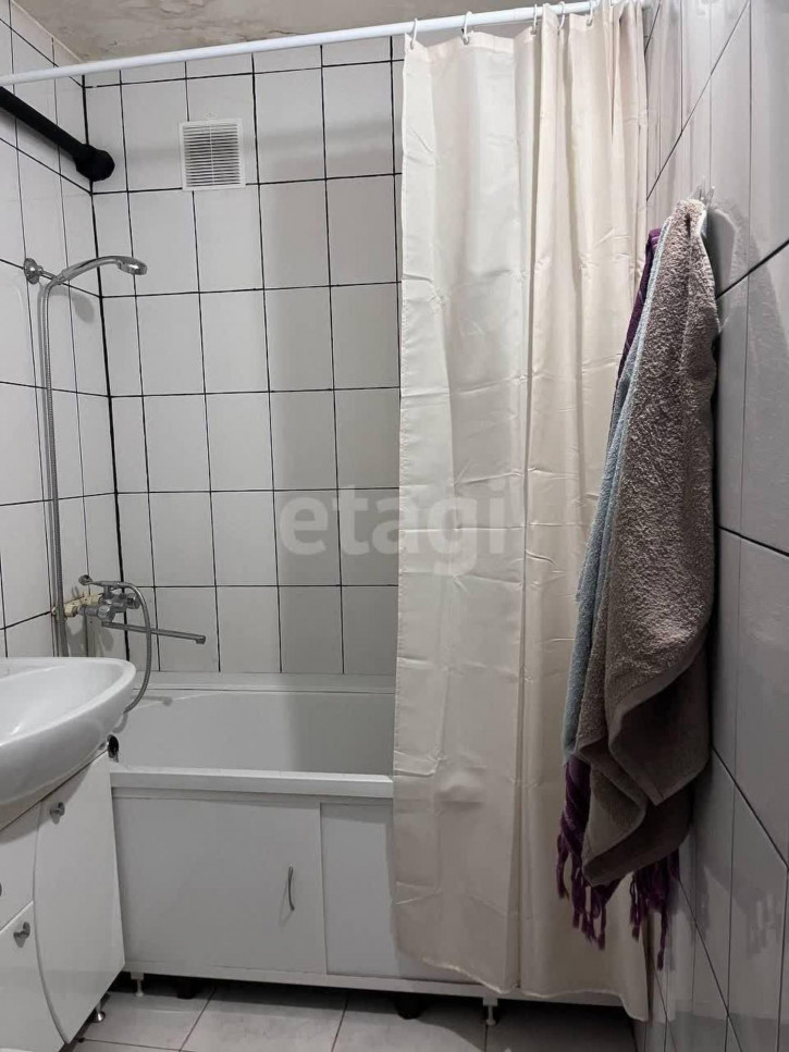 2-комн квартира Севастопольская, 35
