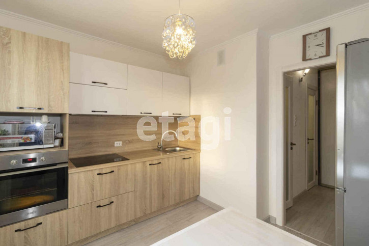 2-комн квартира Энергетиков, 51