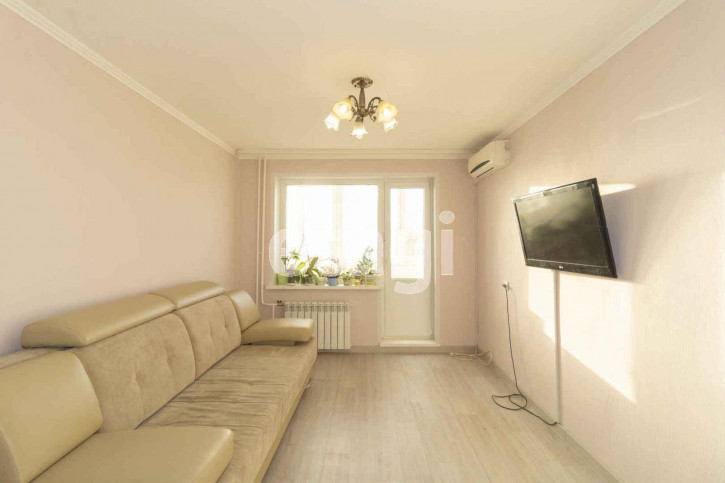 2-комн квартира Энергетиков, 51