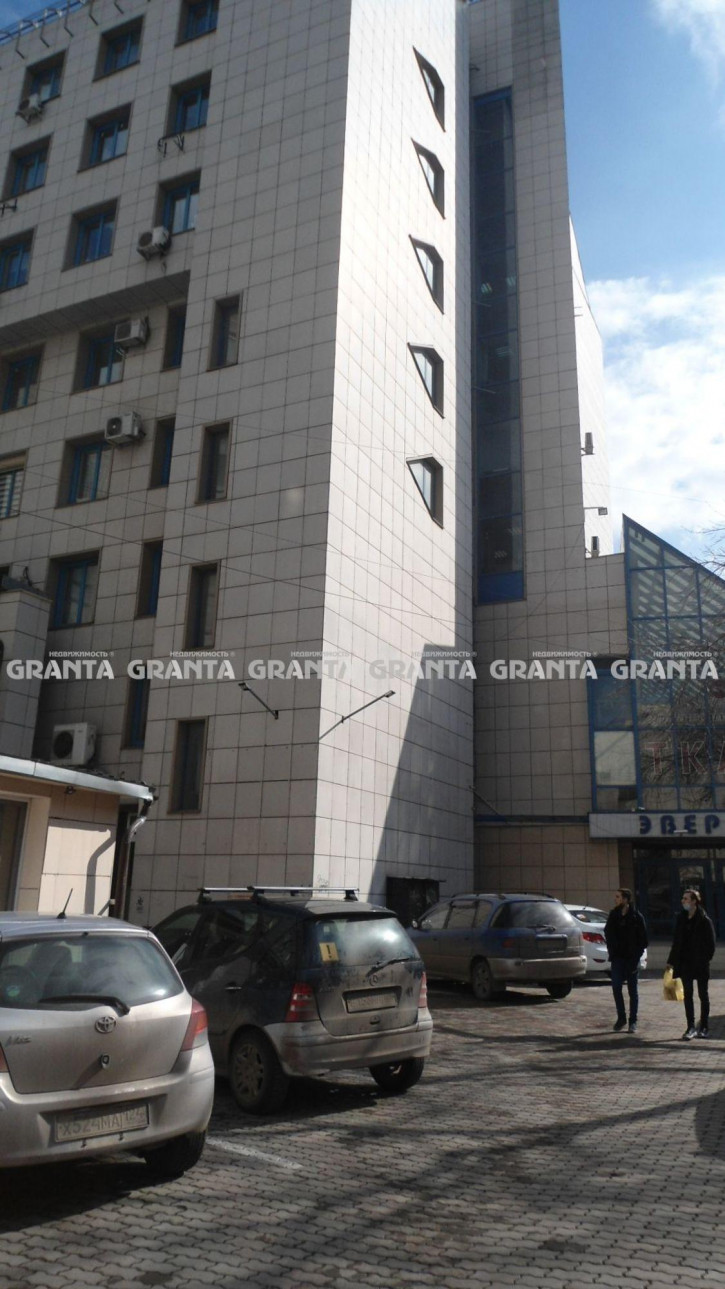 Офис ул Диктатуры пролетариата, 32