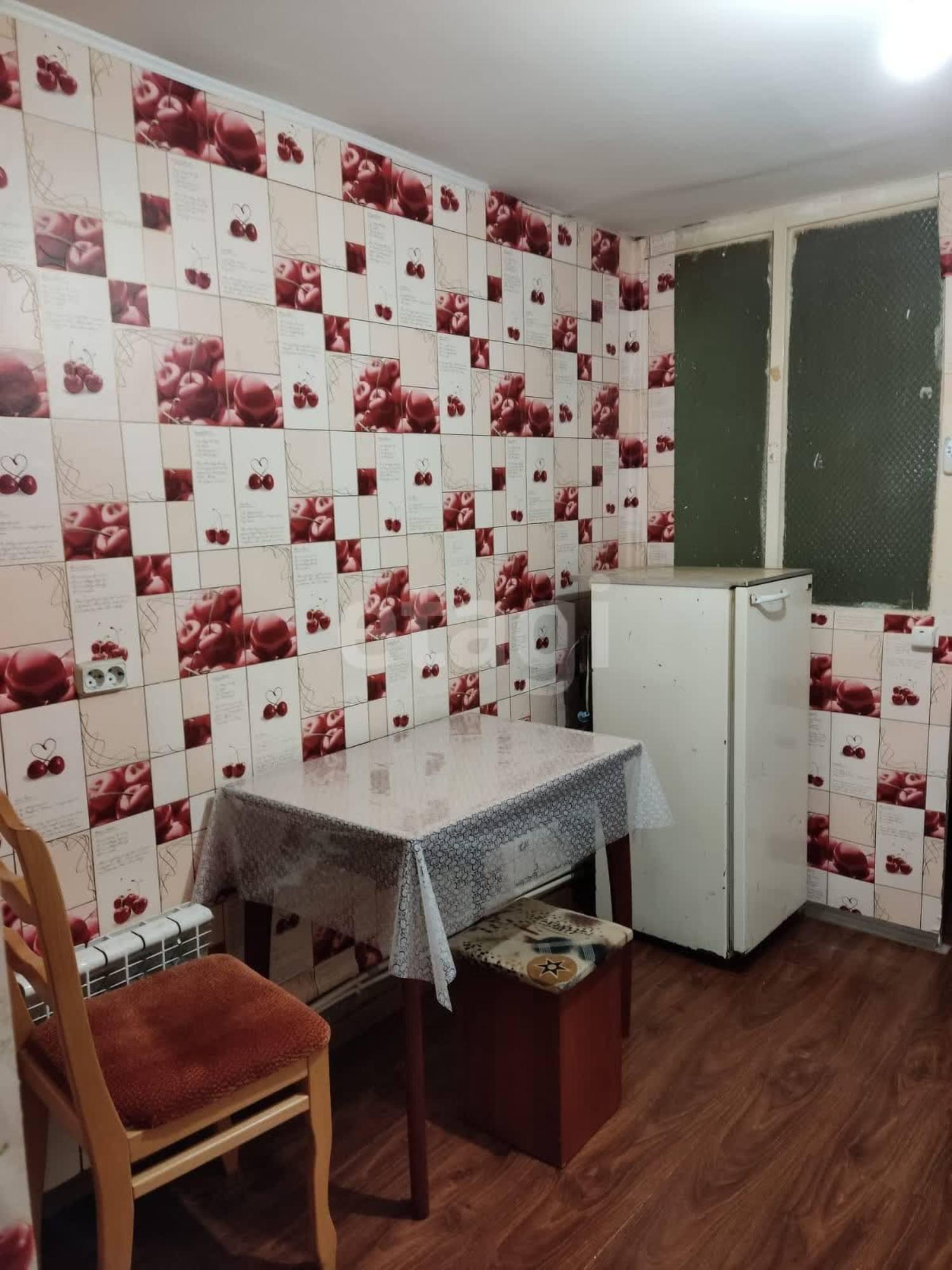 Купить дачу, дом, коттедж за 3 000 000 рублей на 2-я Садовая улица