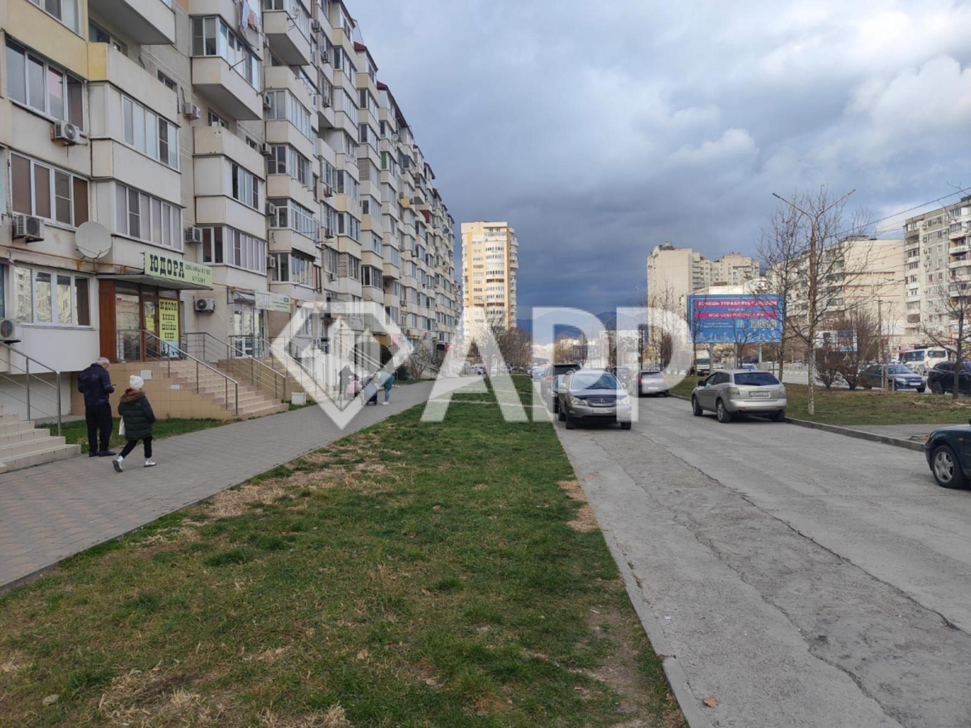 Сдать торговое помещение за 21 000 рублей на пр-кт Дзержинского, 219