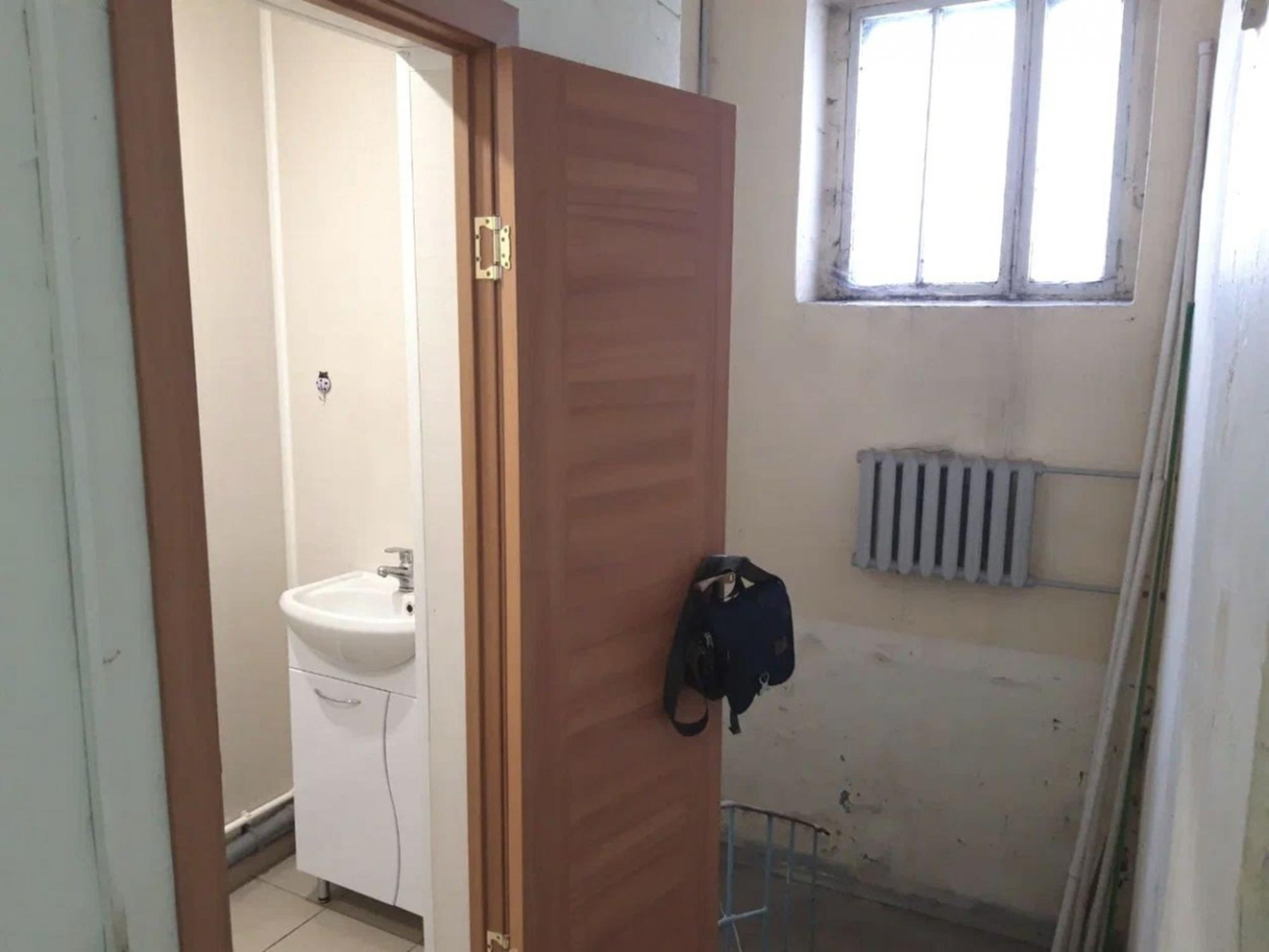 Сдать торговое помещение за 66 960 рублей на Алтайский край, г.Камень-на-Оби,  Каменская , 122