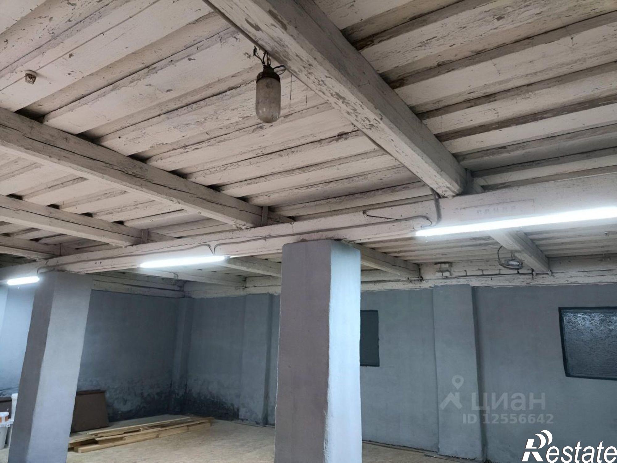 Сдать складское помещение за 28 651 рублей на Нарвская улица, 4
