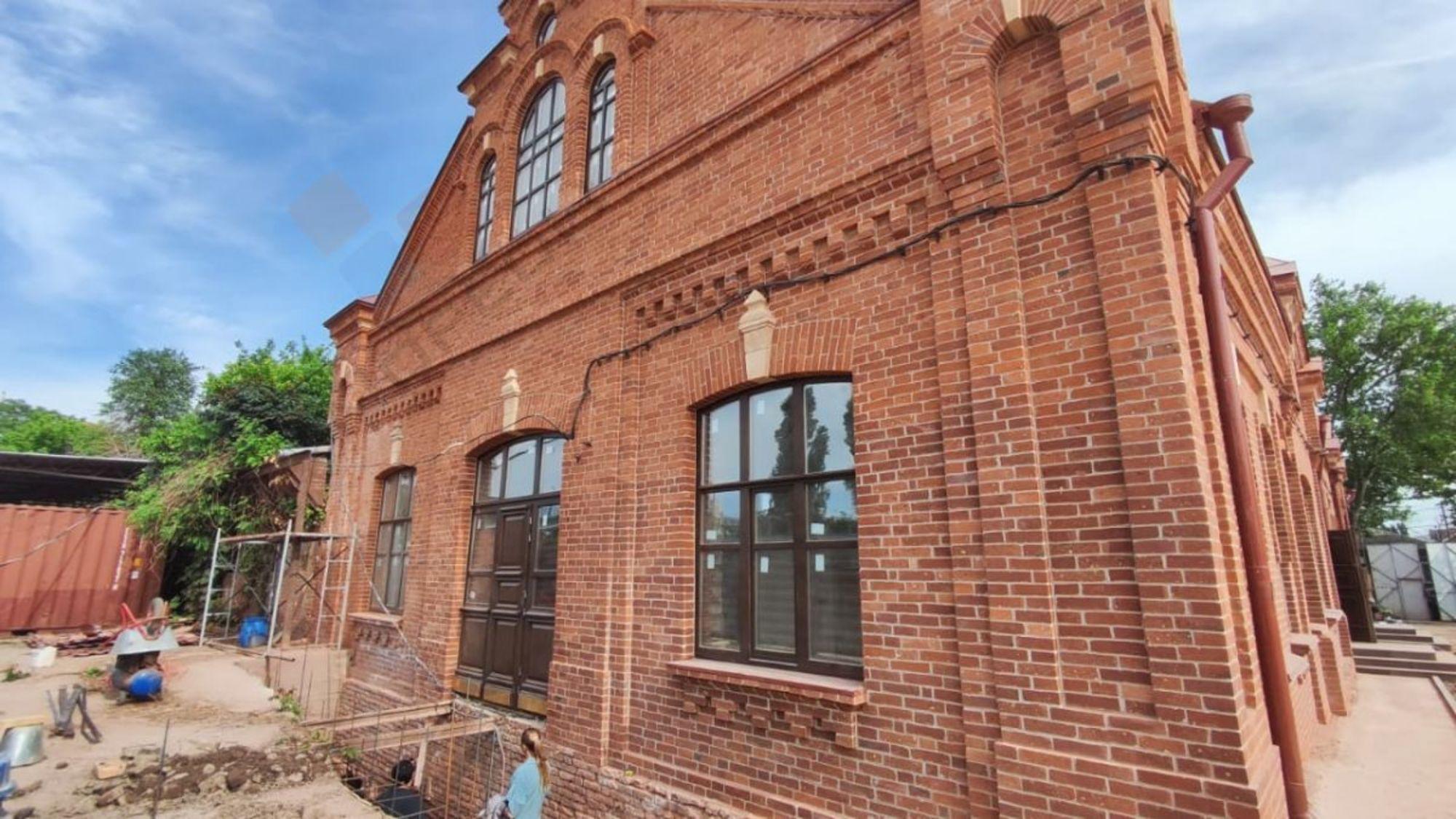 Купить помещение свободного назначения за 105 000 000 рублей на Ставропольская ул, 23