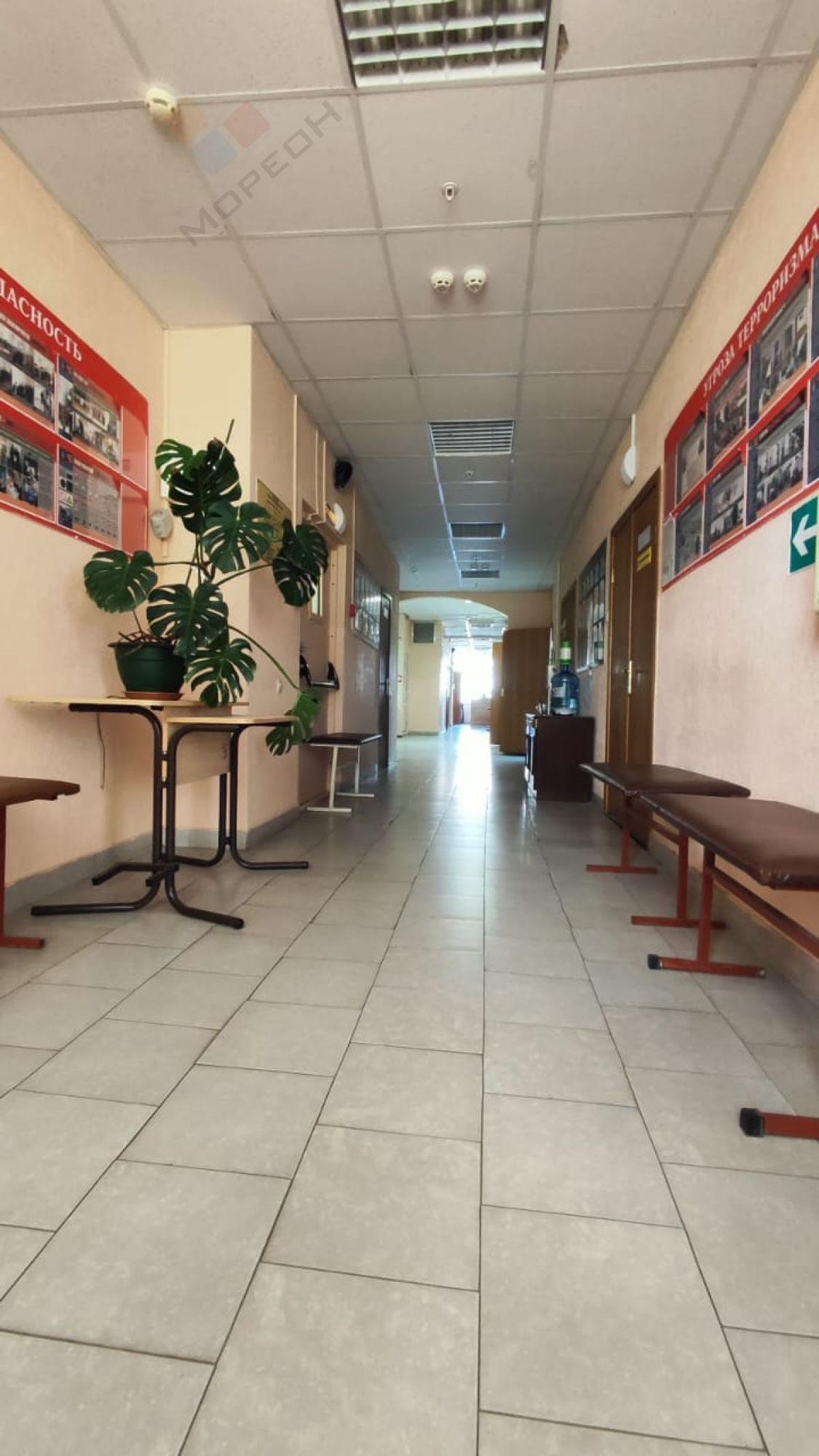 Купить офис, помещение под офис за 60 000 000 рублей на Лузана ул, 32