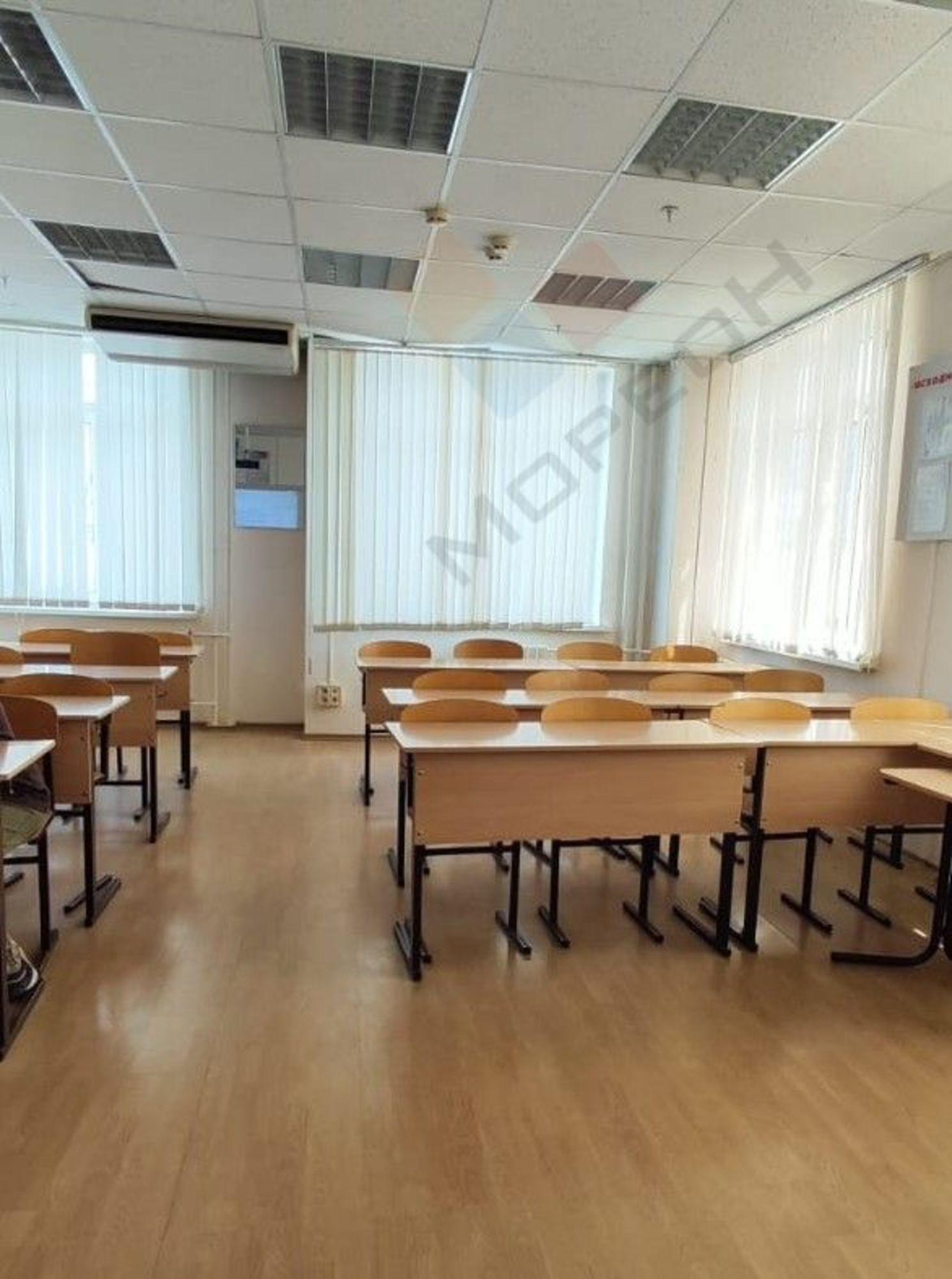 Купить офис, помещение под офис за 60 000 000 рублей на Лузана ул, 32