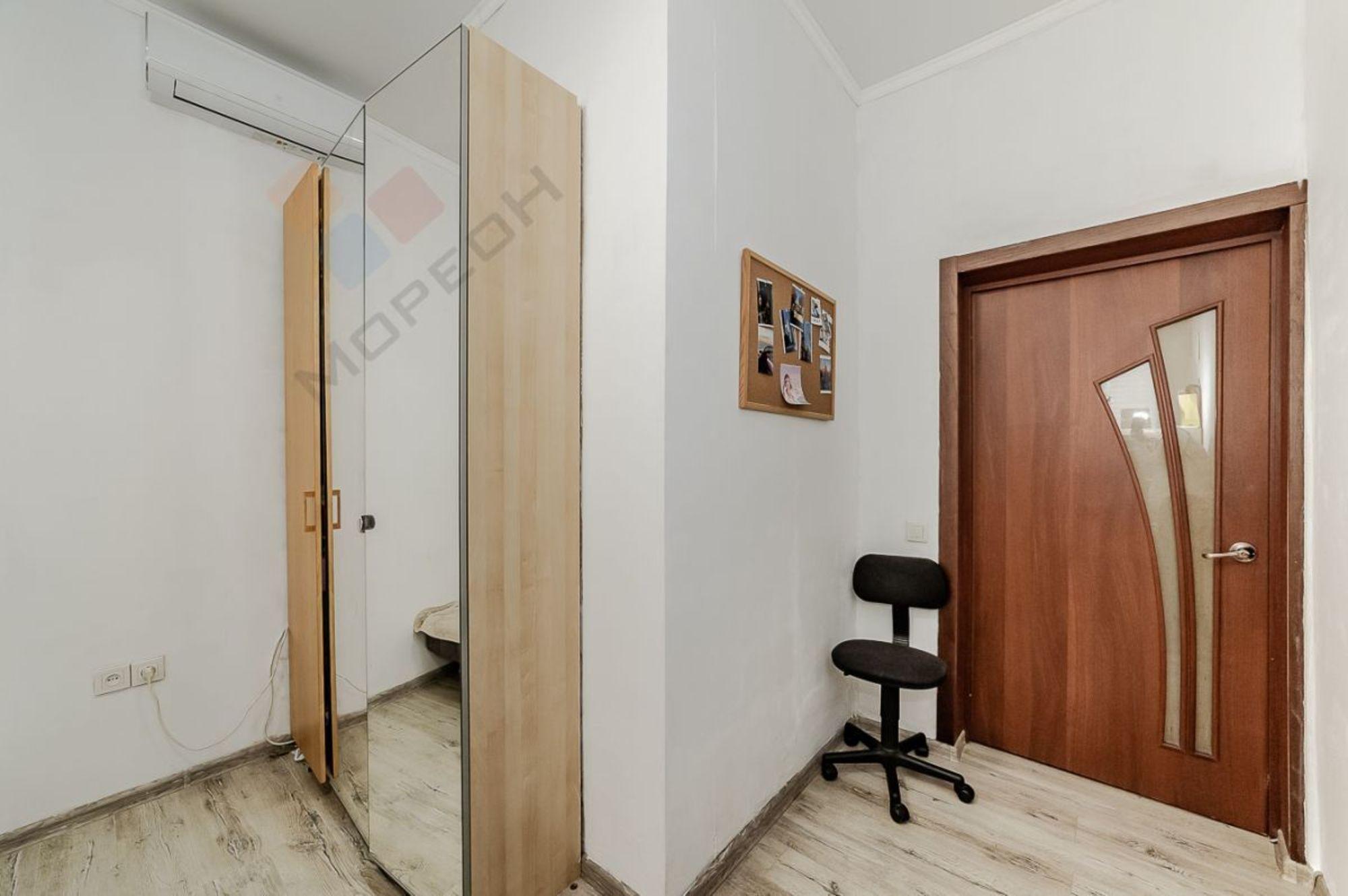 Купить дачу, дом, коттедж за 15 500 000 рублей на Шовгенова ул, 1