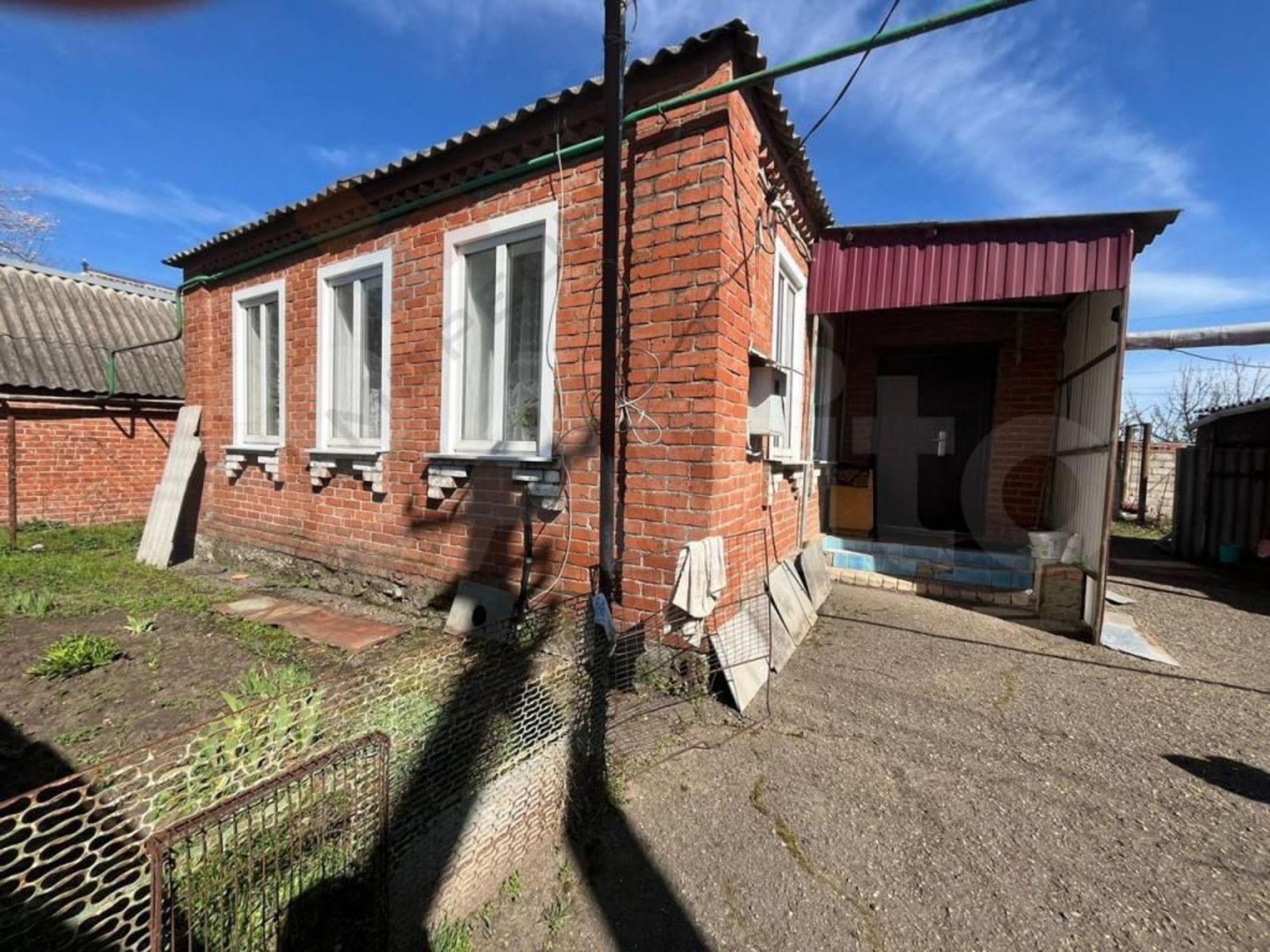 Купить дачу, дом, коттедж за 8 000 000 рублей на Комсомольская ул, 10
