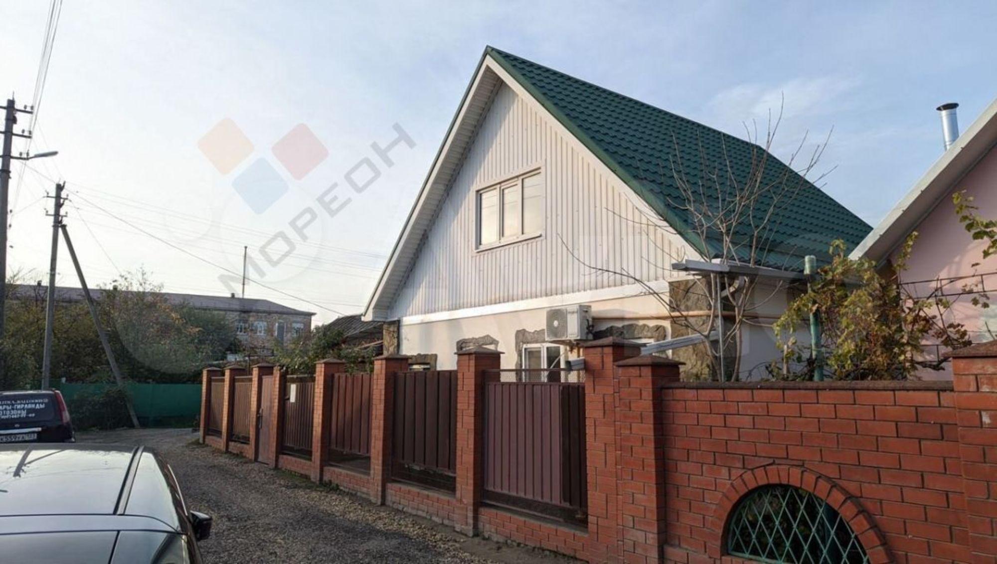 Купить дачу, дом, коттедж за 10 300 000 рублей на Строительный пер, 16